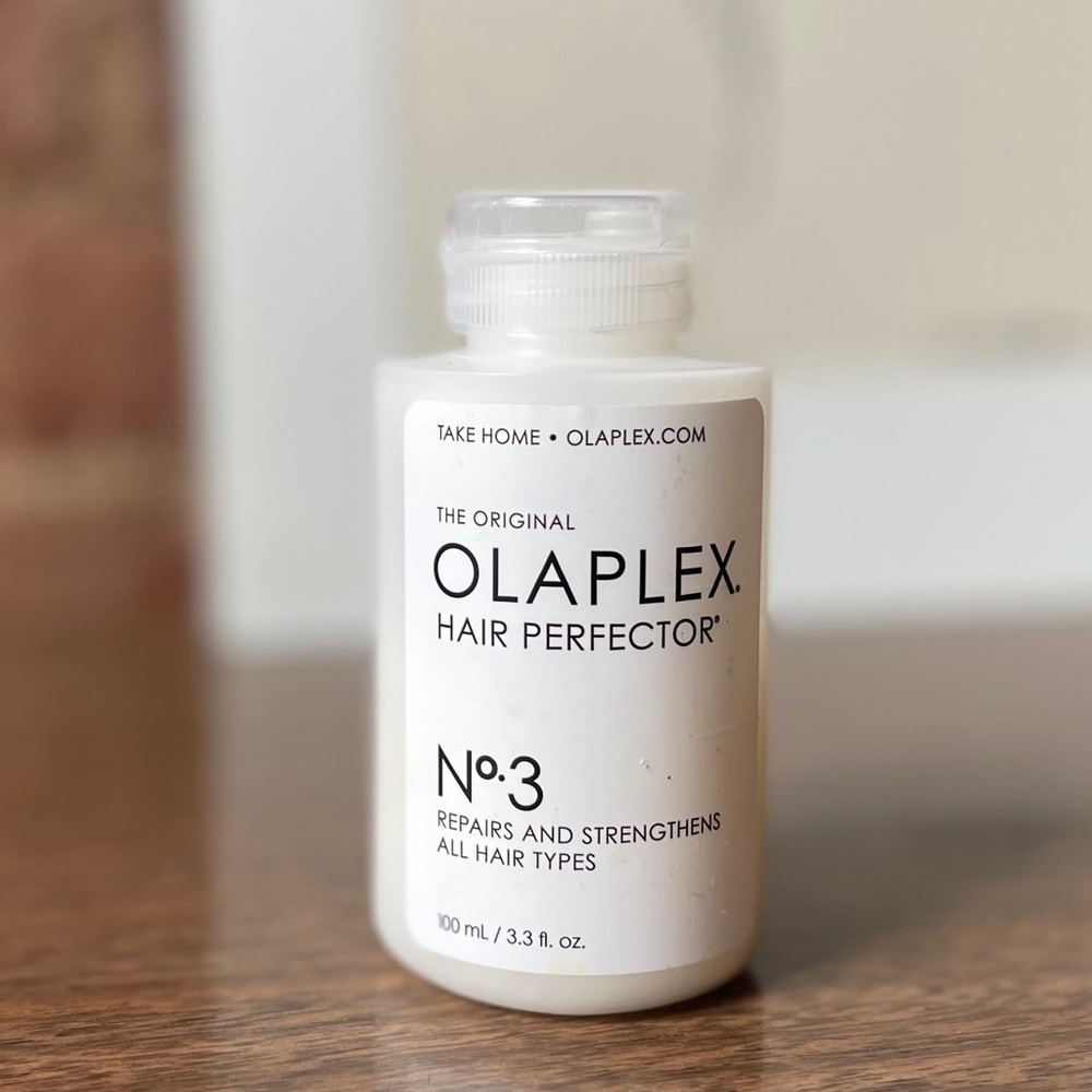 Olaplex No.3 Repairs and Strengthens All Hair Types